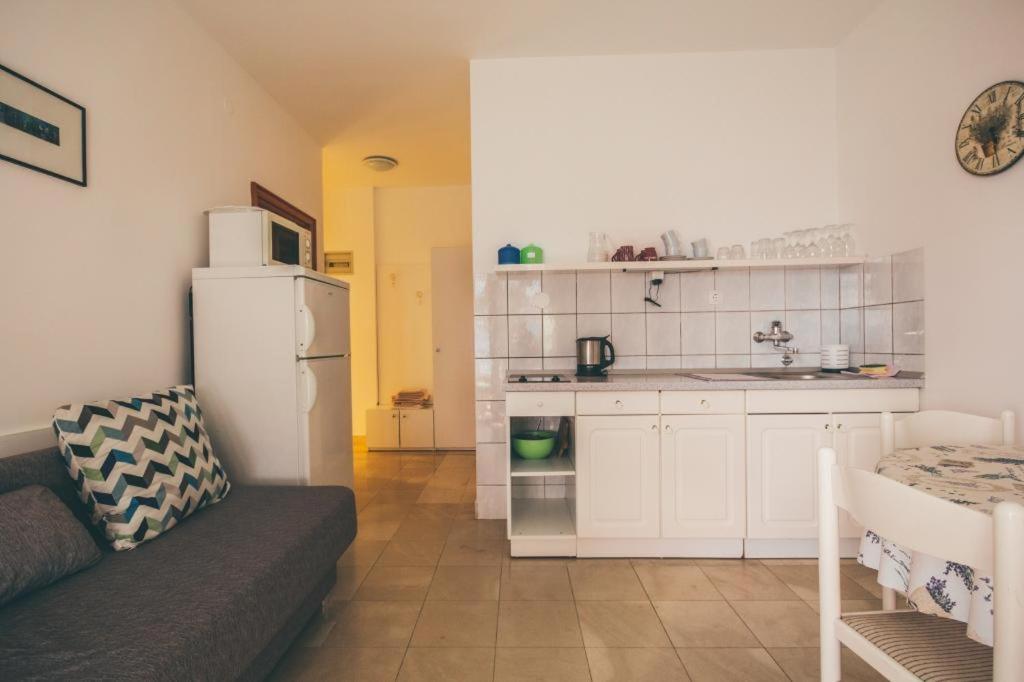 Apartments Ante Podaca Eksteriør billede